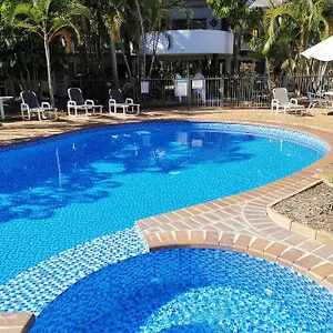 Bay Of Palms *** Gold Coast